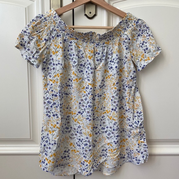 Off Shoulder Old Navy Top - Picture 4 of 4